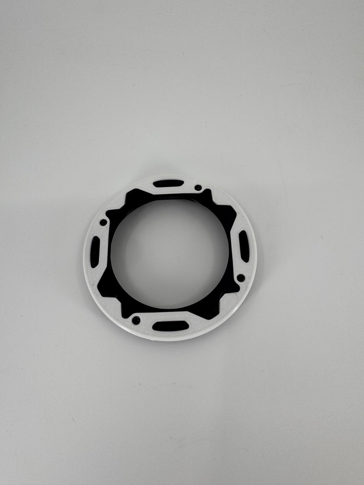 Wide Diameter to Small Diameter Adapter